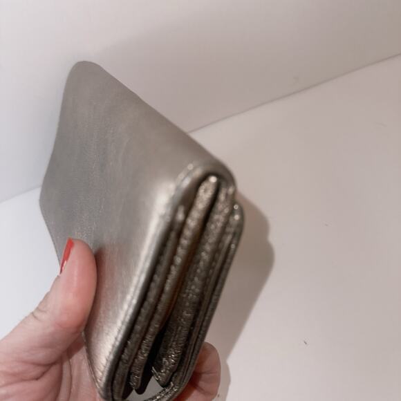 Coach Ashley Leather Pleated Bi-fold Wallet Bronze Metallic Gold W/zipper - Picture 6 of 11